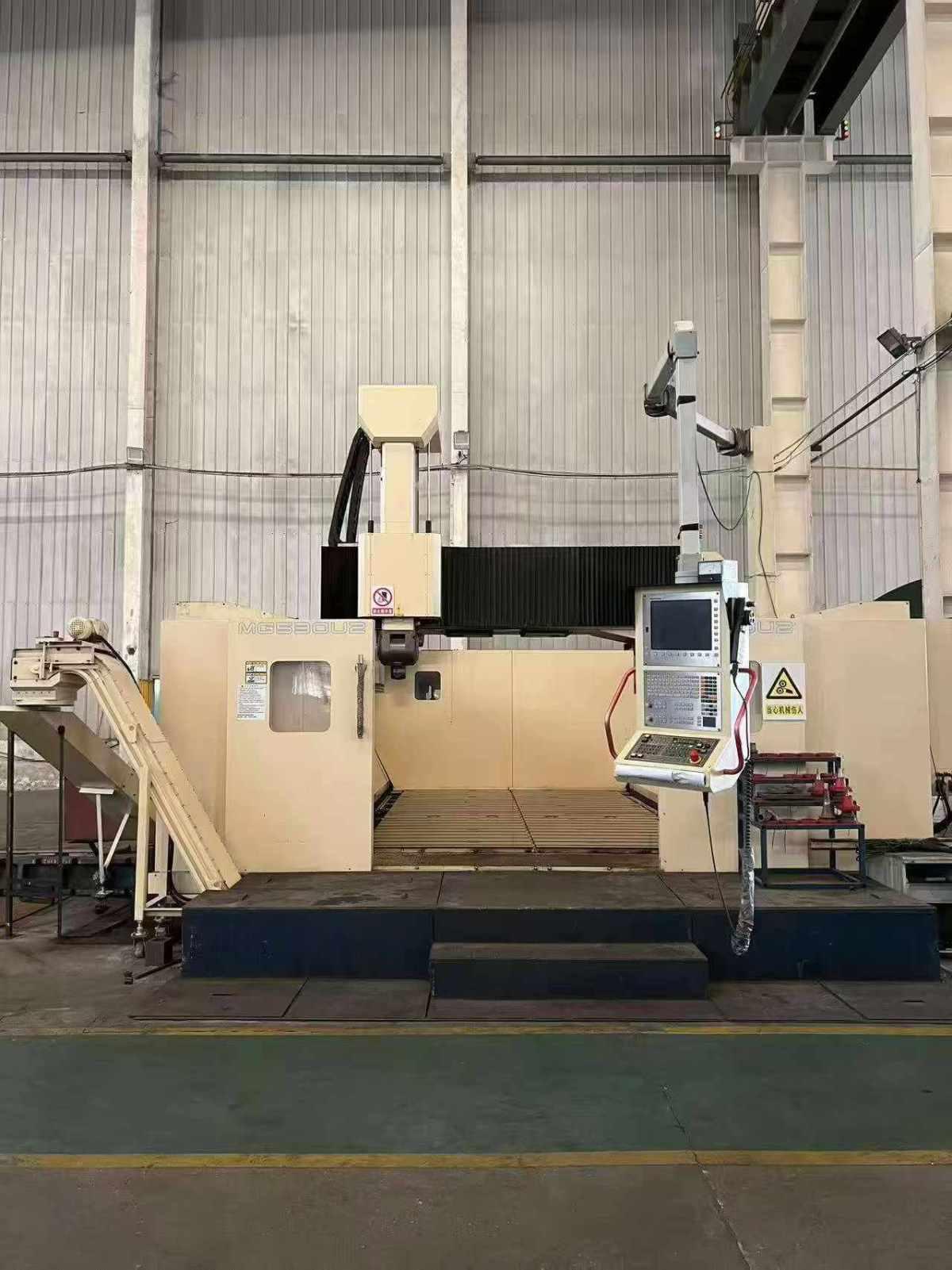 5 Axis Machining Center