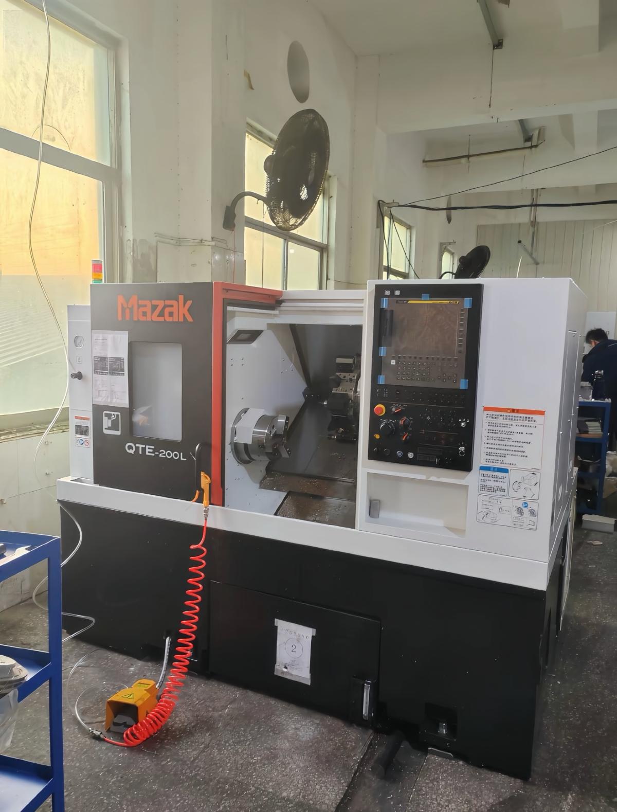 MAZAK - QTE-200L