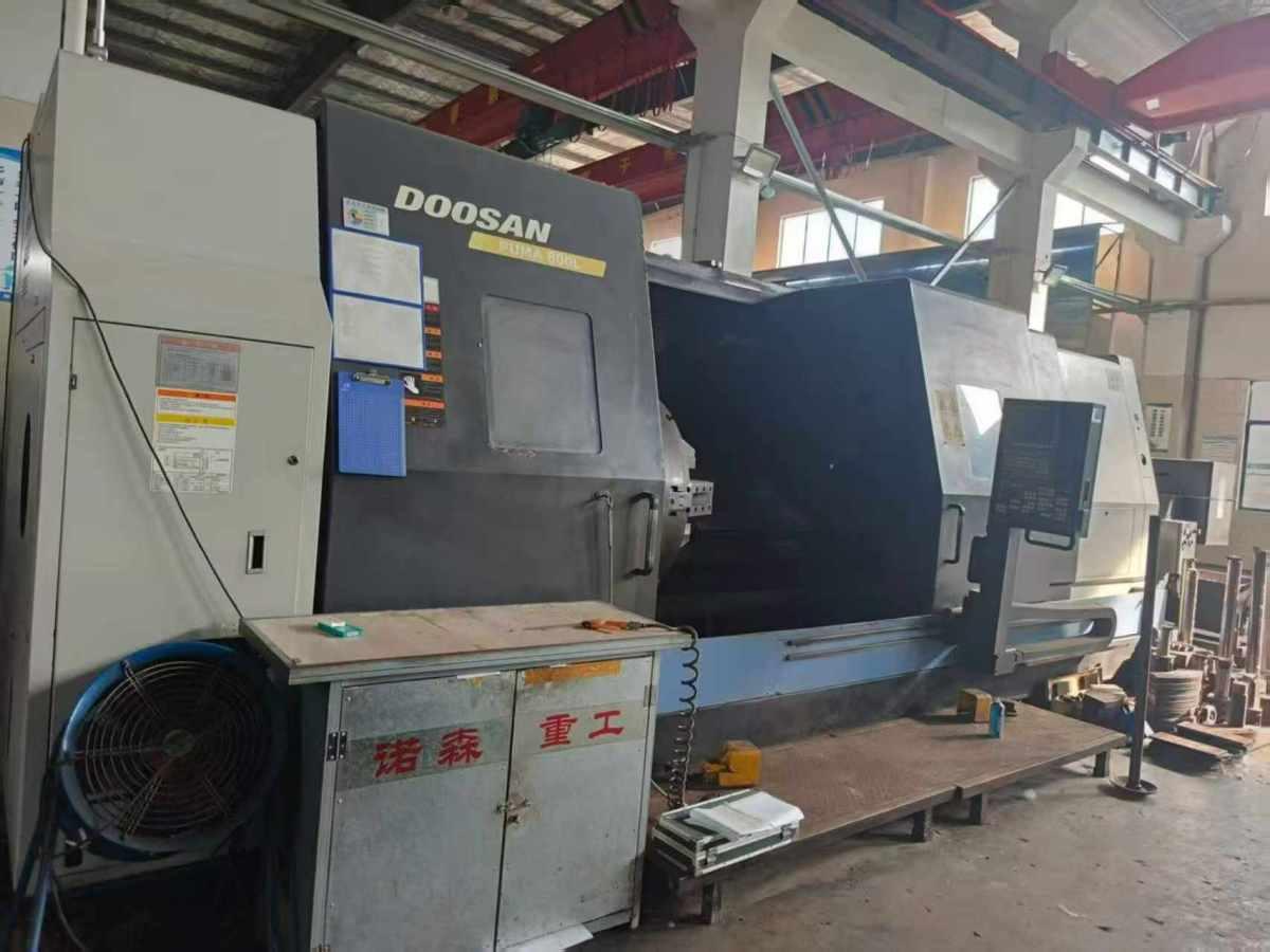 DOOSAN - PUMA 800L